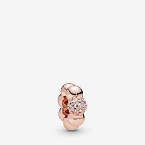 (obrázek pro) Oddělovací přívěsek PANDORA Leštěné kuličky a pavé - 788310CZ