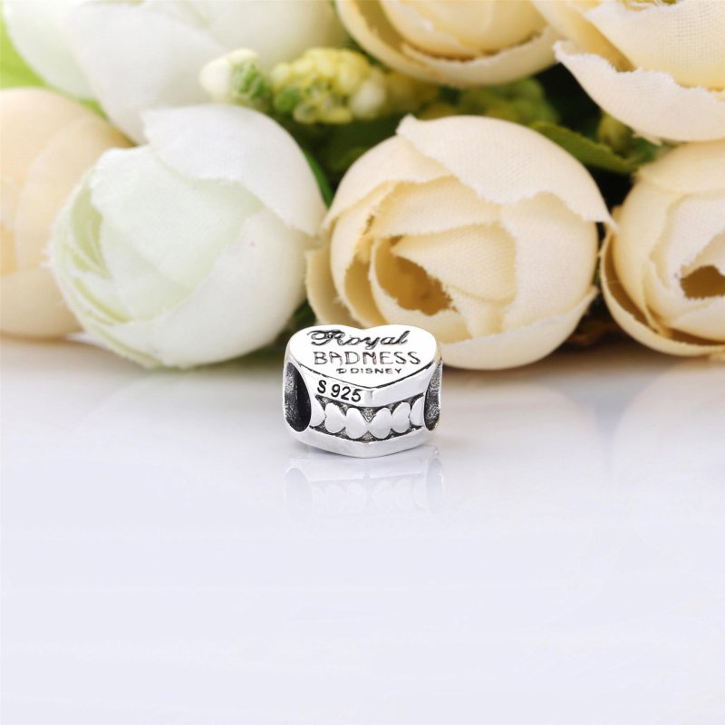 (obrázek pro) Přívěsek PANDORA Disney, Royal Badness P400021035133 - Zobrazit 2