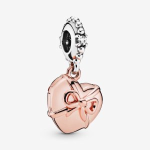 (obrázek pro) Visací přívěsek PANDORA Rose Srdce brazilcí 788025CZ