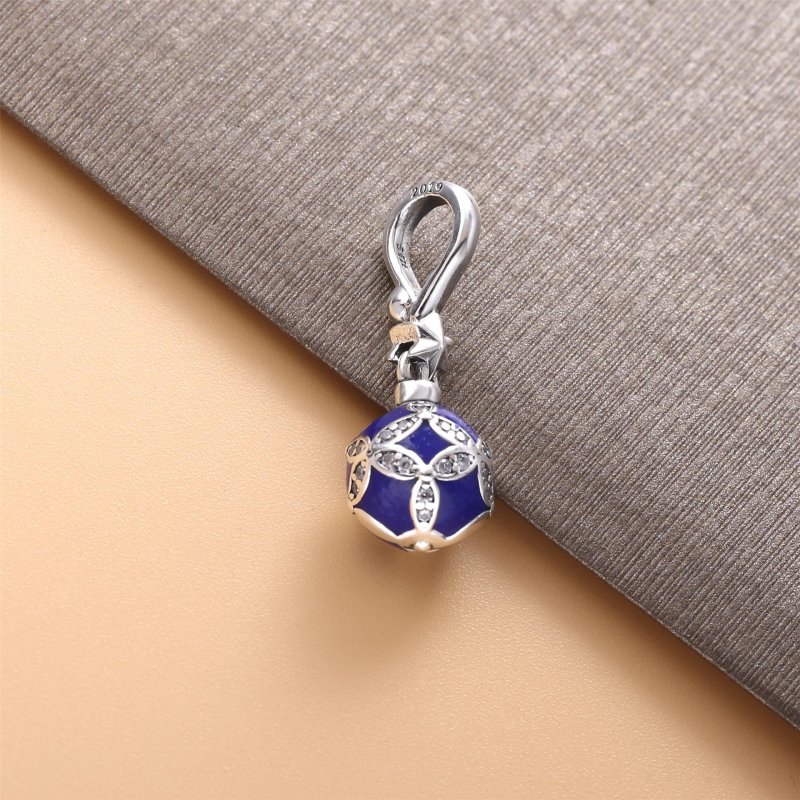 (obrázek pro) Pandora Visací přívěsek Modrý vánoční ornament 798512C01 - Zobrazit 3