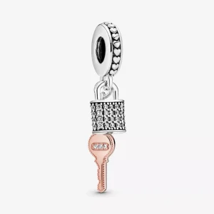Pandora Visací přívěsek Pavé visací zámek s klíčem 788682C01 (obrázek pro) Pandora Visací přívěsek Pavé visací zámek s klíčem 788682C01