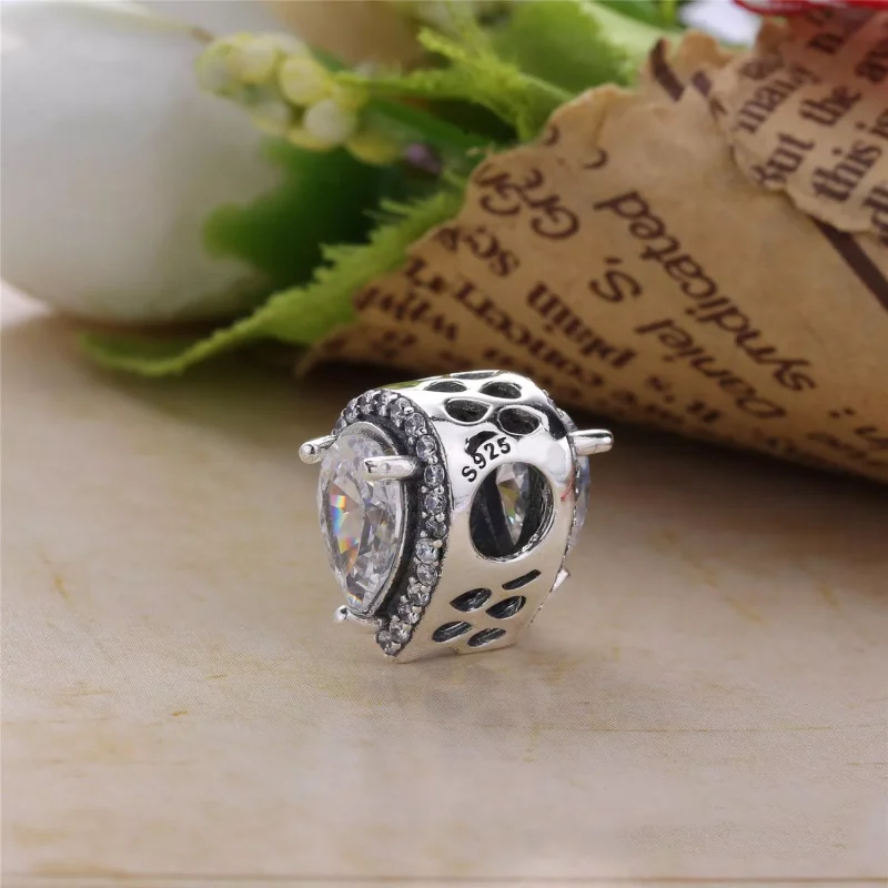 (obrázek pro) Zářivá slza - 796245CZ - Přívěsky | PANDORA - Zobrazit 4