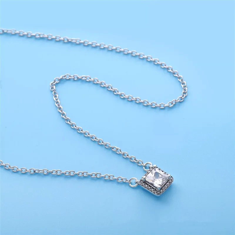 (obrázek pro) Nadčasová elegance - 396241CZ-45 - Náhrdelníky a přívěsky | PANDORA - Zobrazit 3