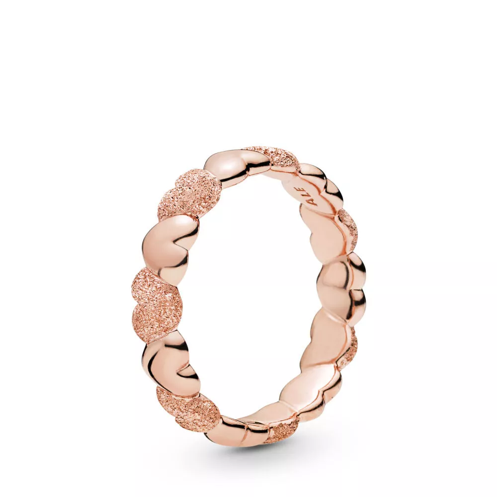 sezónní prsten pandora matně oslnivá srdce 187950